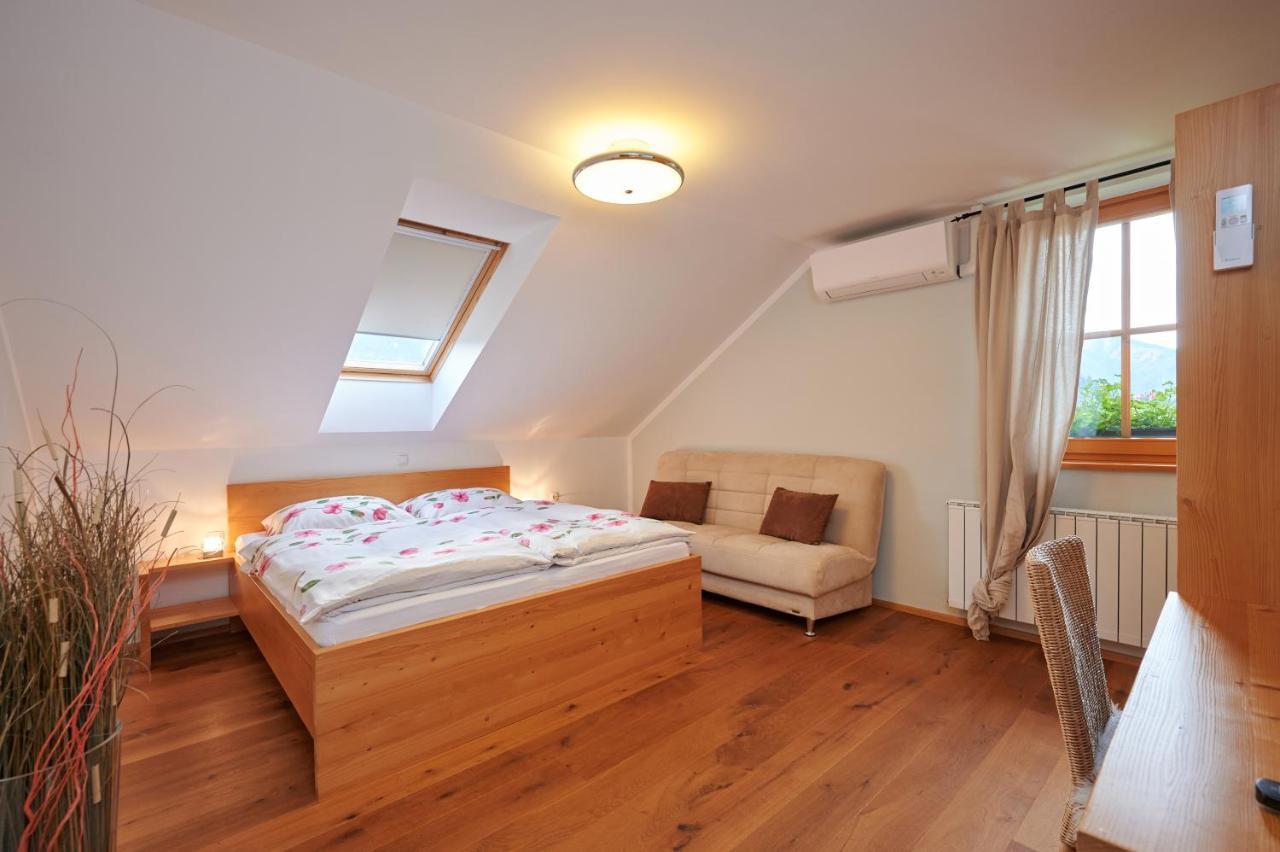 Guest House Hisa Sonca Luce Ngoại thất bức ảnh