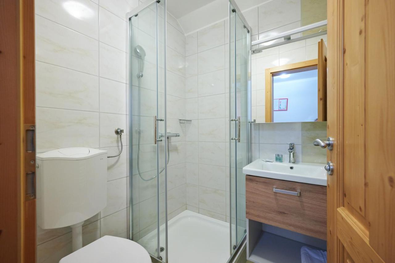 Guest House Hisa Sonca Luce Ngoại thất bức ảnh